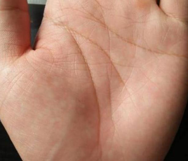 女人手相m纹代表什么意思