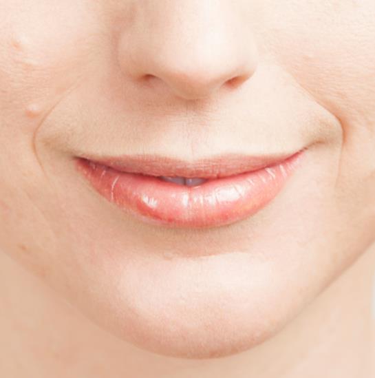 嘴角两边有皱纹的面相好不好